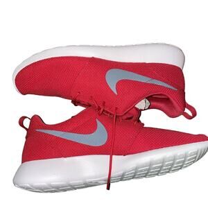 Nike Roshe Run Low Mens Athletic Running Shoes Red White 511881-601 Size 11